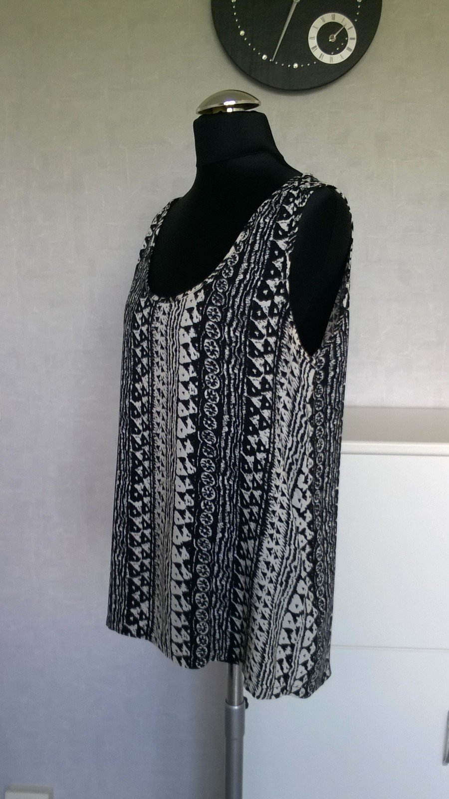 Blusentop Top Bluse Shirt Oberteil schwarz ecru Muster Gr. M Vero Moda