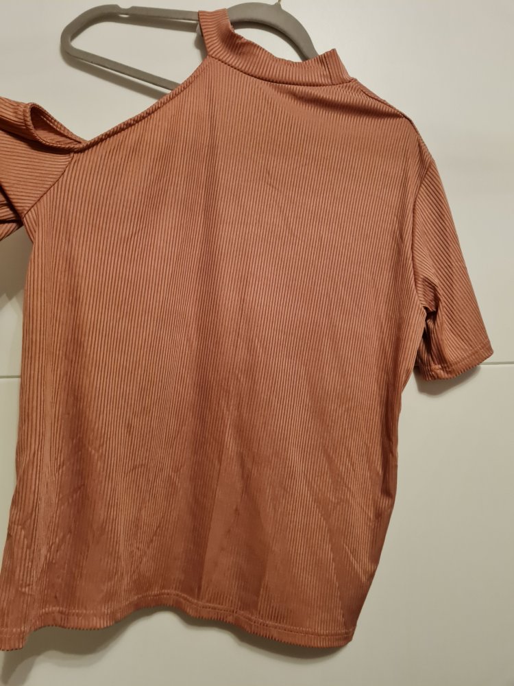 T-Shirt schulterfrei