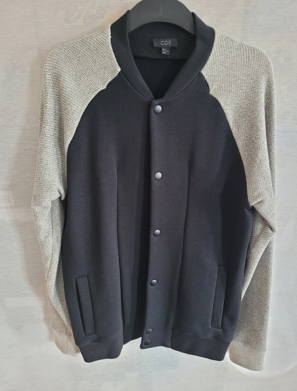 COS Strickjacke Gr M