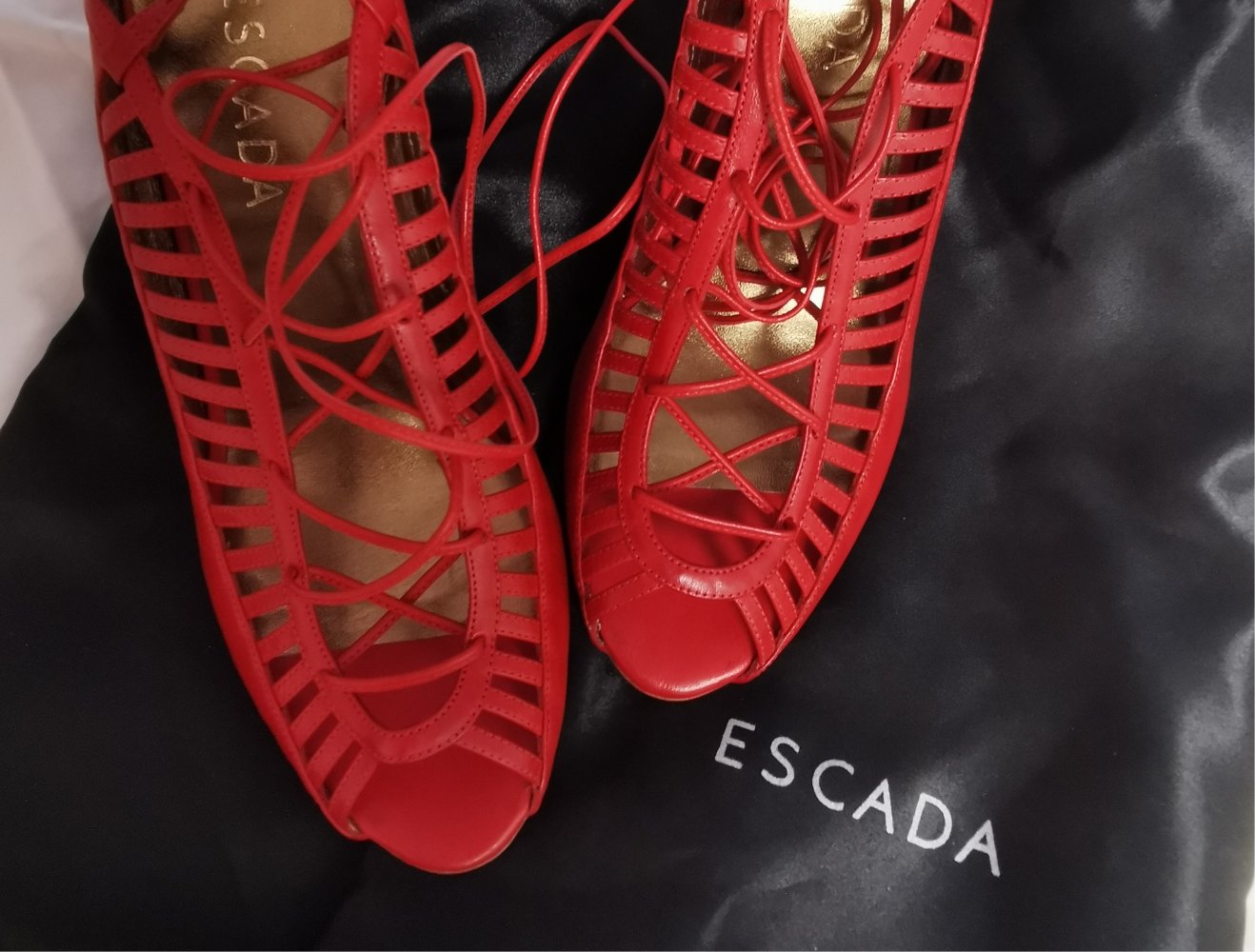 Escada High Heels 39,5 Schuhe Leder ROT Schnüren ❤️