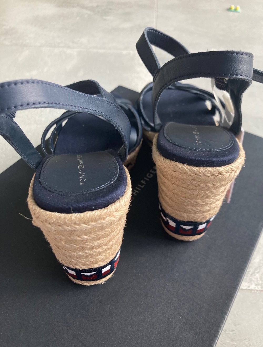 Tommy Hilfiger Sandalen Keilabsatz Pailletten NEU 39 ❤️