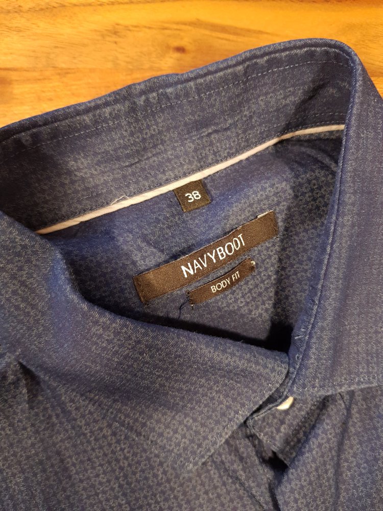 Herren Navyboot und Ritz Hemden