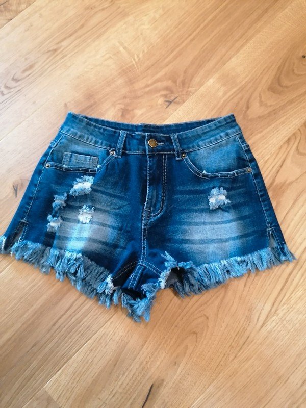 kurze Jeans Gr S