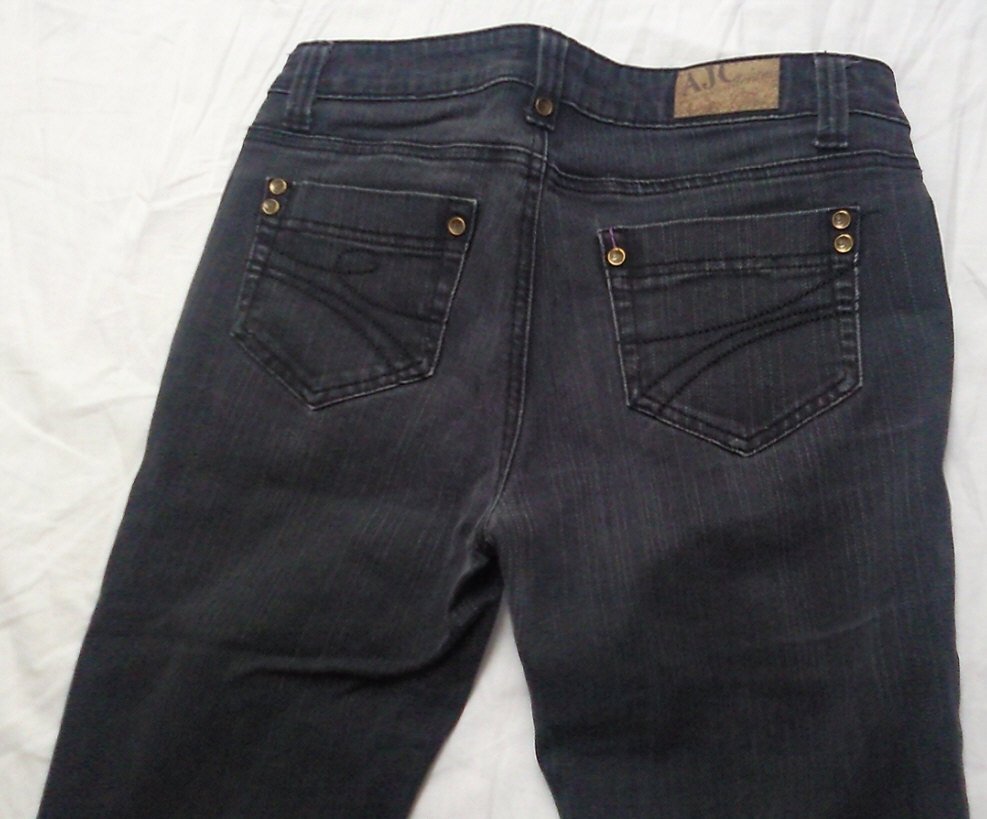 schwarze Damen Jeans, Marke: AJC, Gr. 72, Gr. S ?, ca. W29,