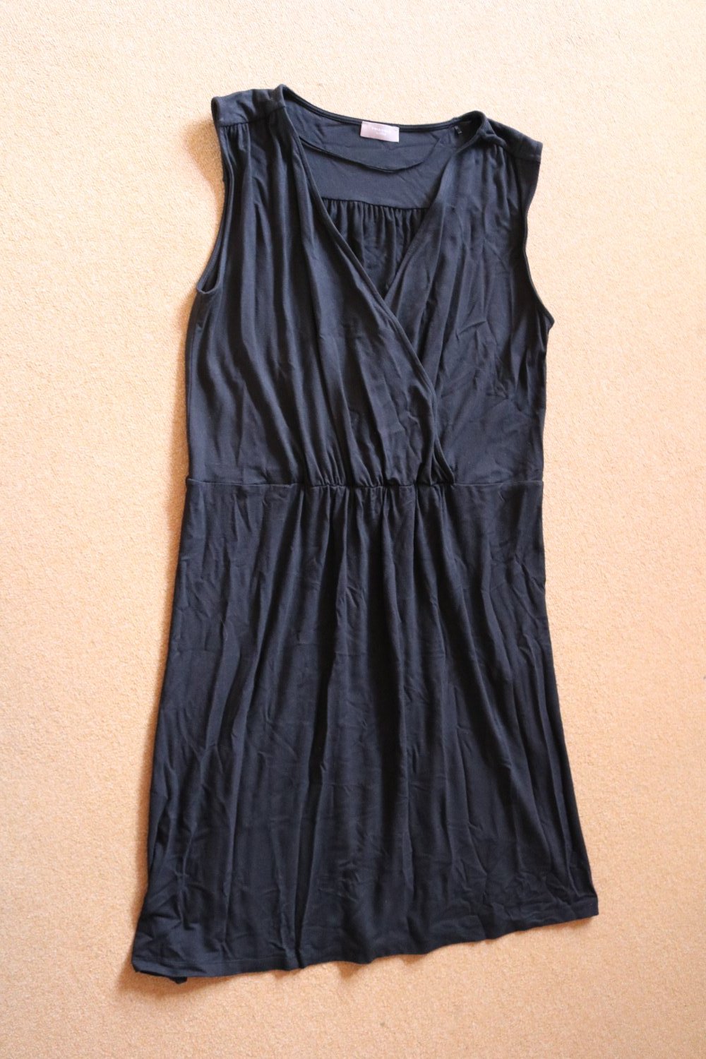 Triangle by S.Oliver Kleid schwarz Gr. 46 - wie neu -