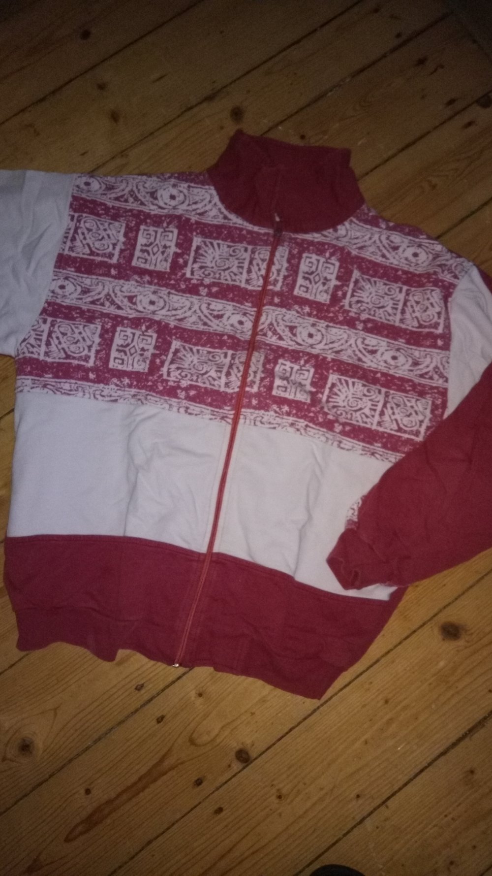 Freizeitweste Trainingsjacke rot gemustert