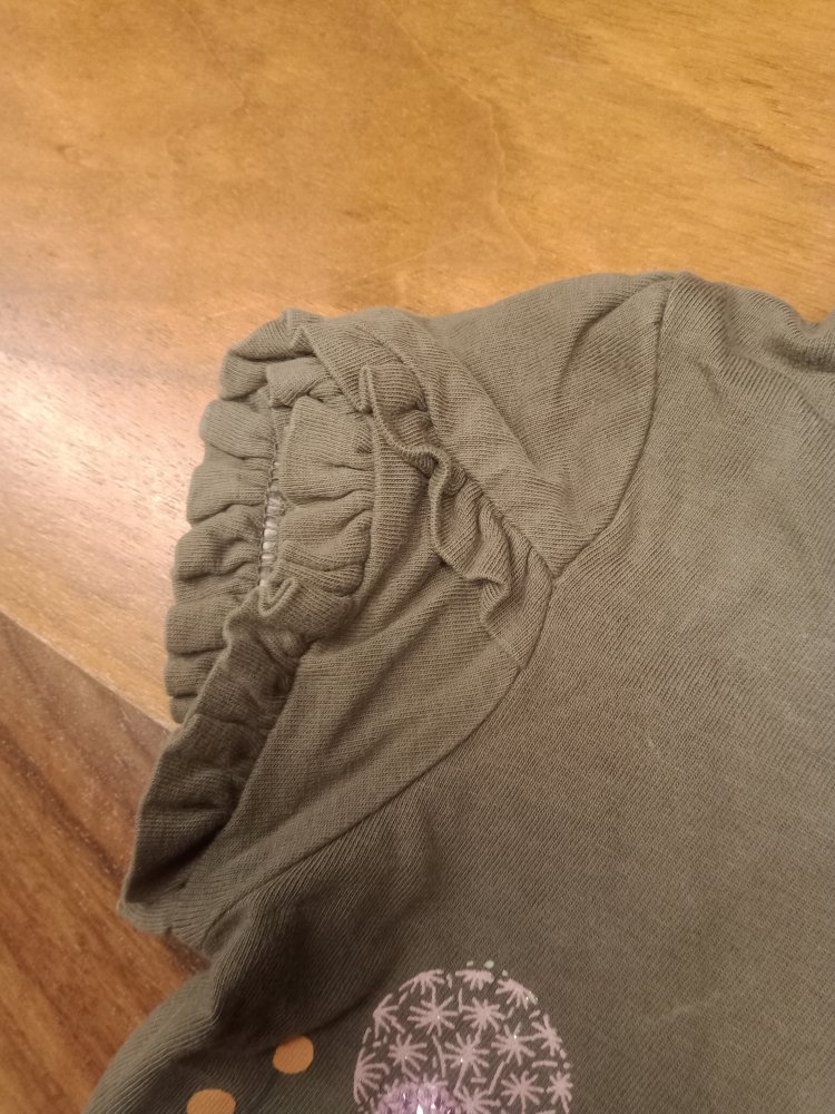 oliv T-Shirt Blumenwiese