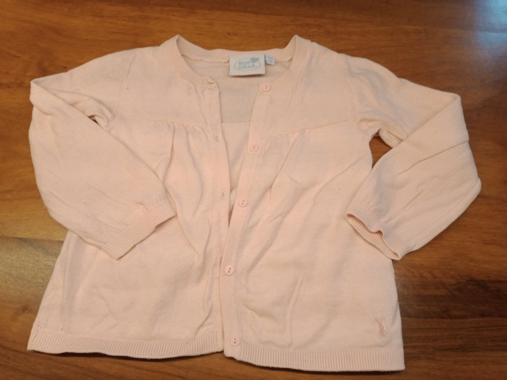 rosa Strickjäckchen Gr. 86