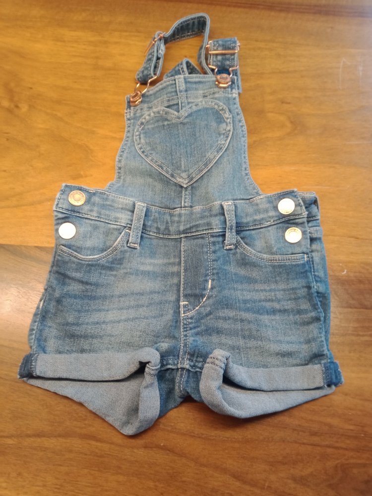 Latzhose Jeans mit Shorts