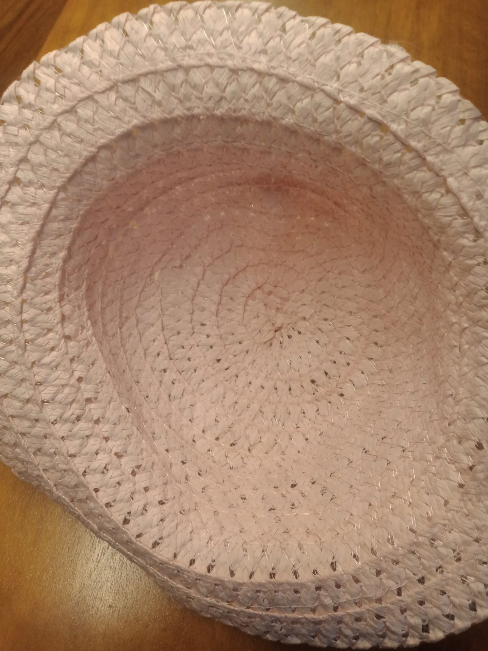 rosa Sommerhut mit Spitze