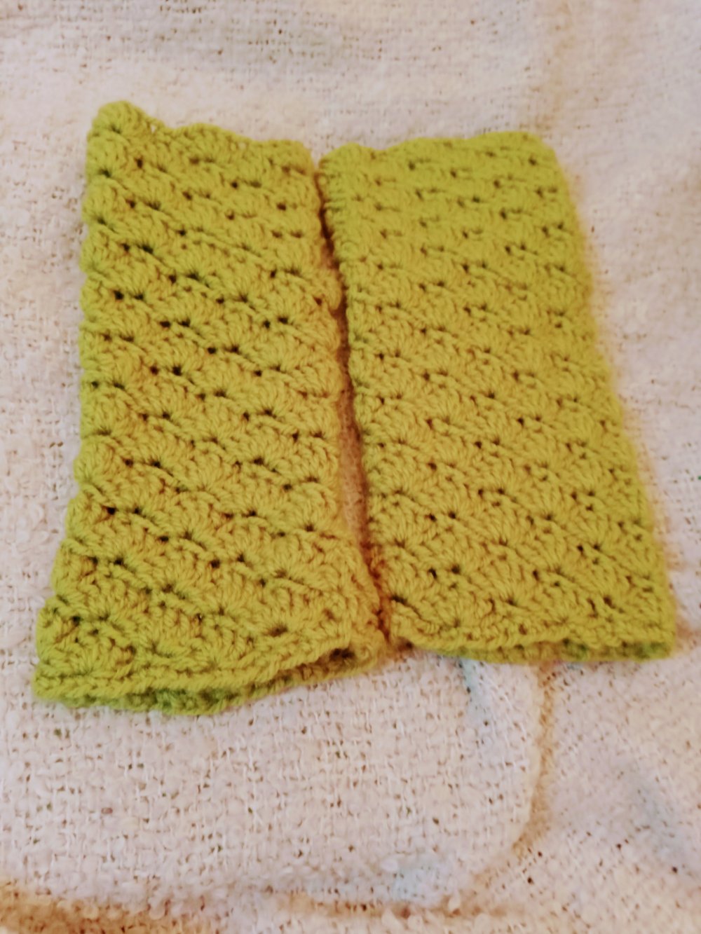 Handstulpen gehäkelt grün