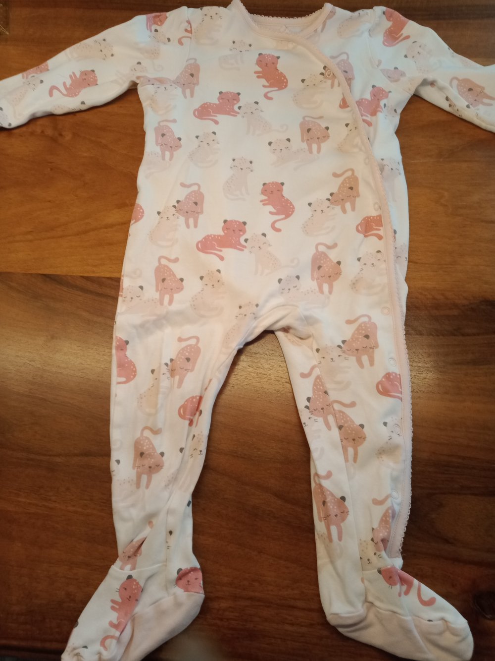 weiss/rosa Pijama mit Kätzchen