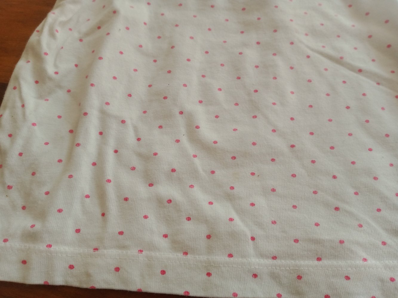 Basic weiss rosa gepunktetes Sweatshirt dünn