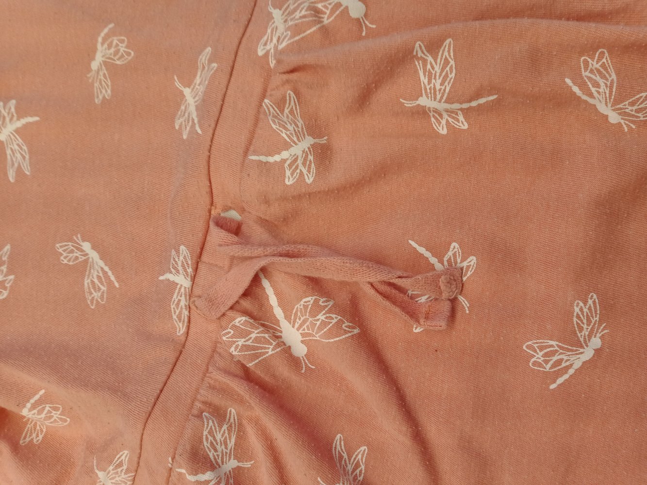 rosa Baumwollkleidchen mit Libellen