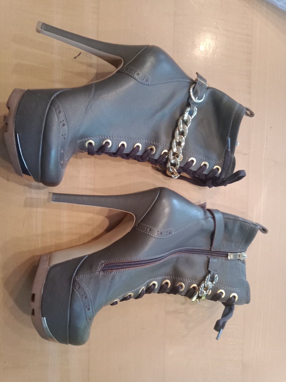 Fersengold Stiefeletten High Heels Gr. 36