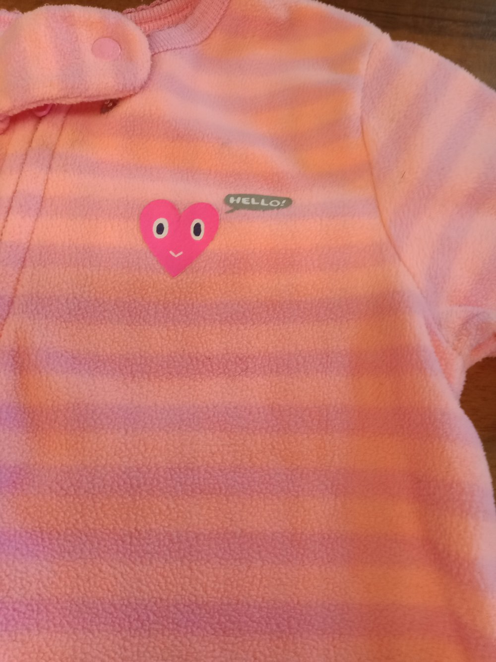 pink Plüsch-Pijama gestreift