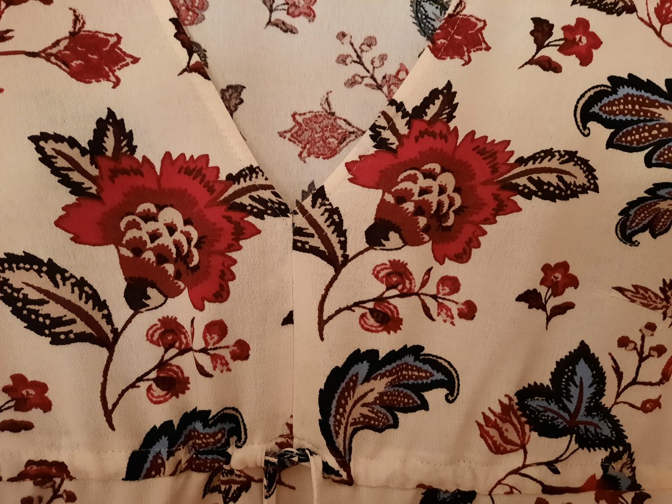 Bluse mit floralem Muster - Gr.40