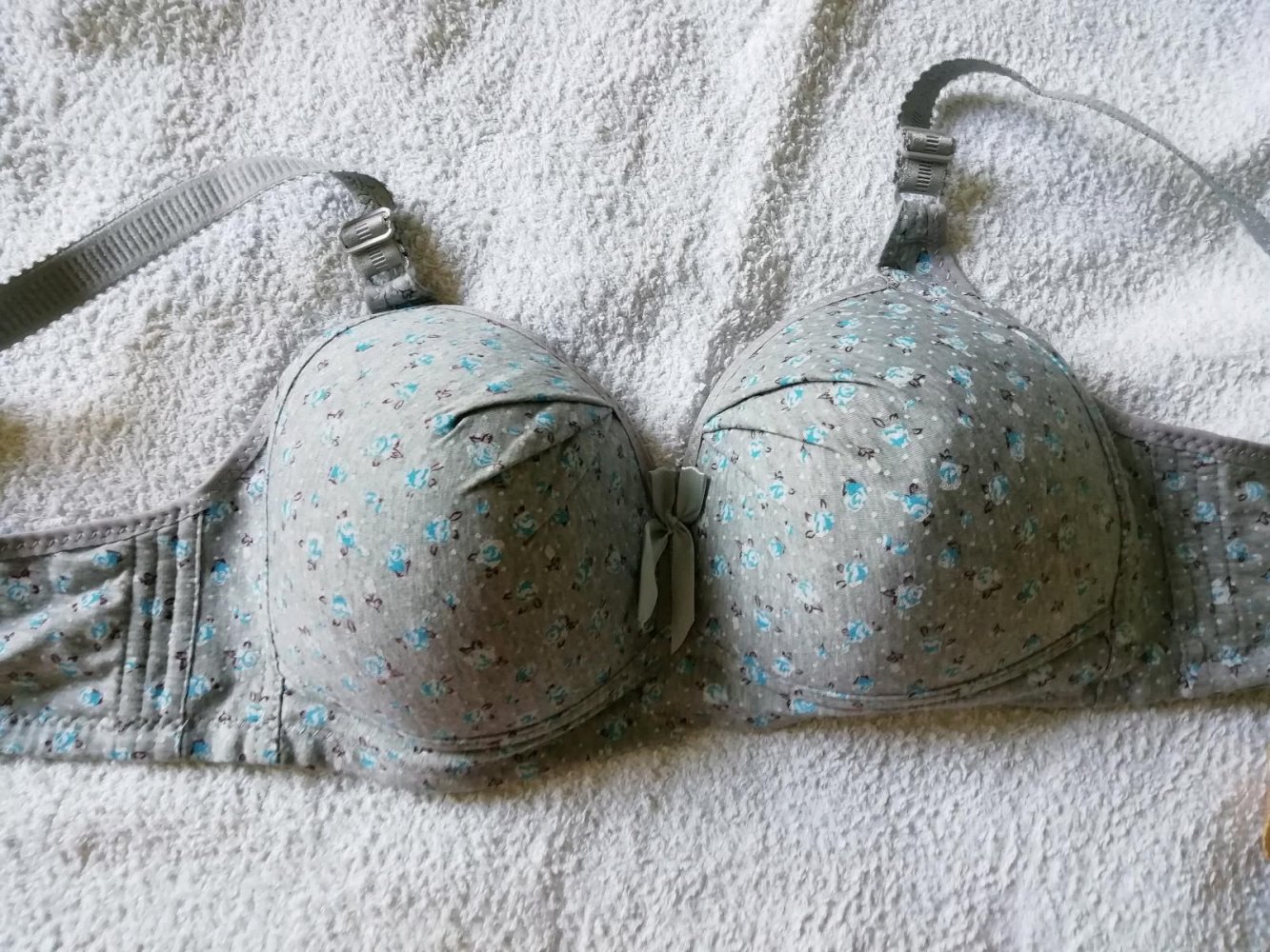 BHs 85 D koralle flieder grau beige