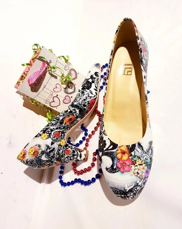 Damenschuhe Designer Pumps Gr. 37 i. bunte Blumen Elegant NEU