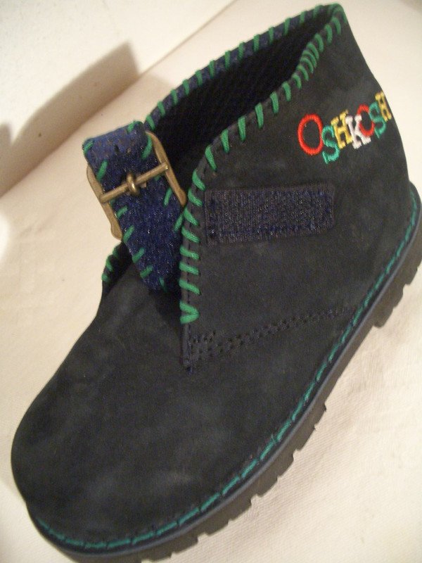 Kinderschuhe Oshkosh NEU Buben blau Gr. 22