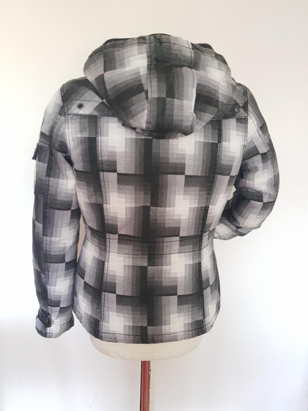 Jacke Urban Surface Black/White - Jacke Gr. -L- --=TOP=--