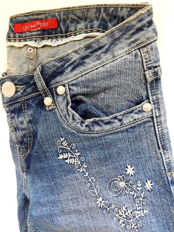 Schlagjeans 60er 70er Jahre Hippie Primelblumen Schlager Festival