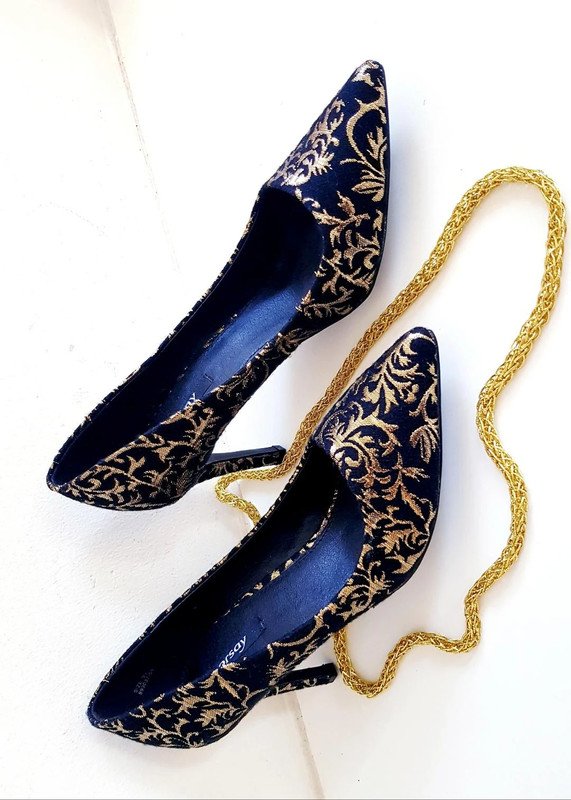 Damenschuhe Pumps High Heels Gr. 39 Echtleder Elegant Neu