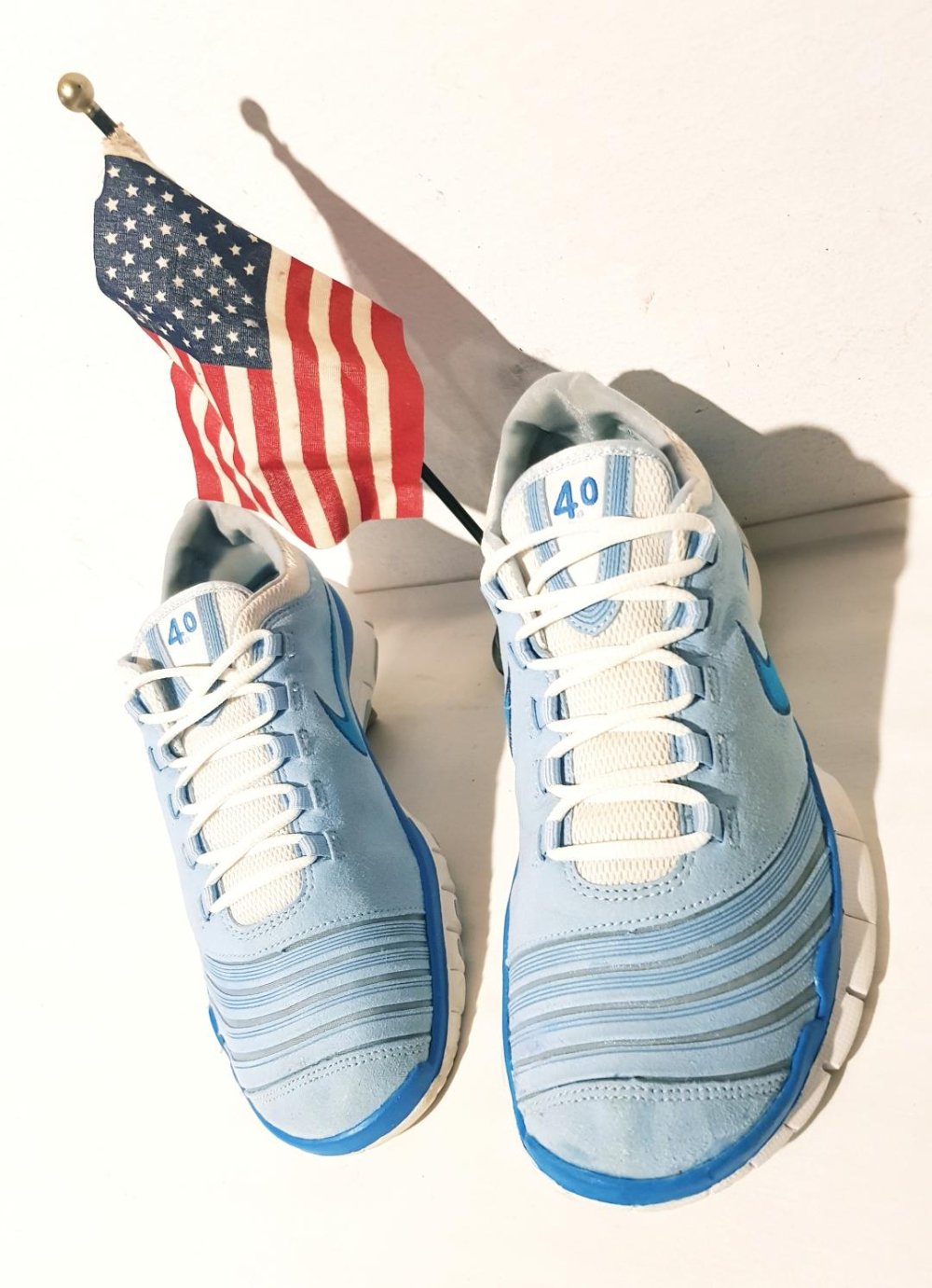 Nike 4.0 Sneaker/Schuhe hellblau Wildleder Gr. 40