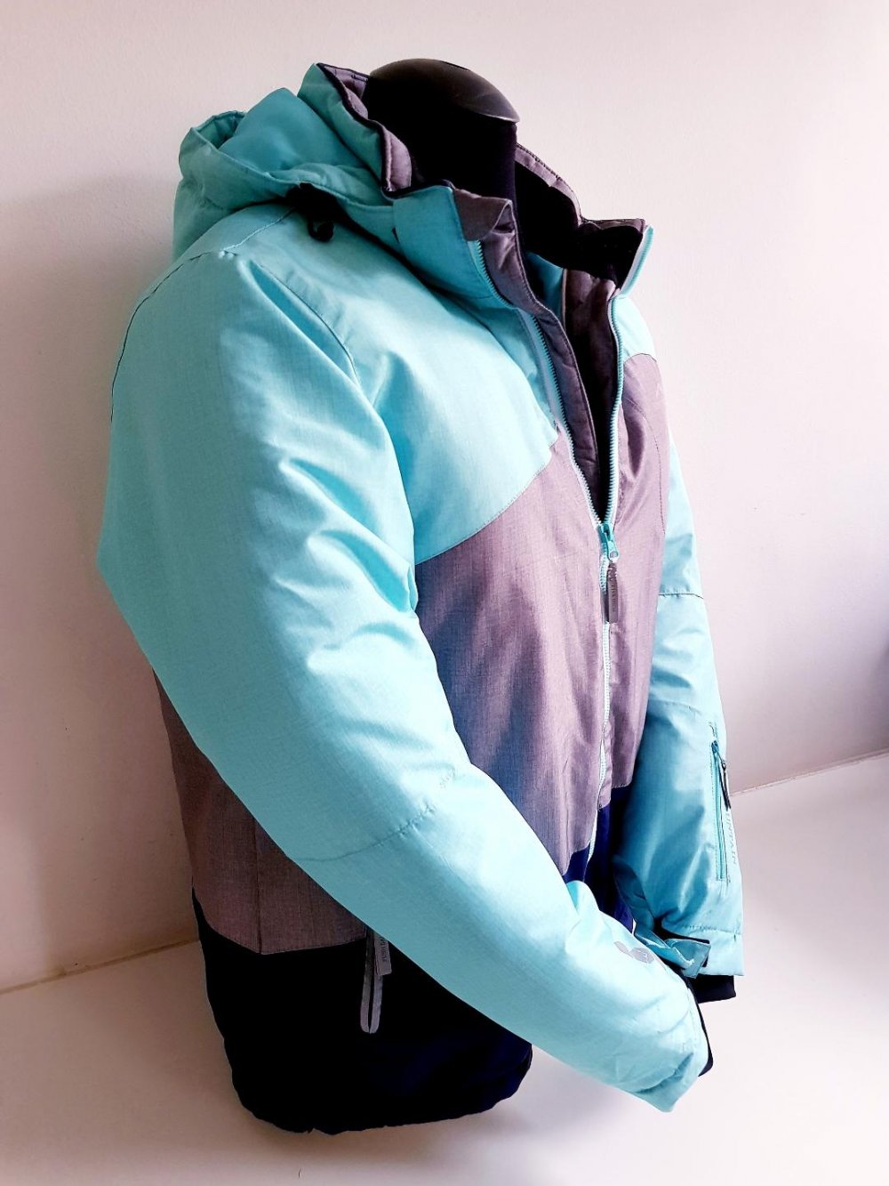  Übergangsjacke Mountain vielleicht jetzt schon an Winter denken .... 