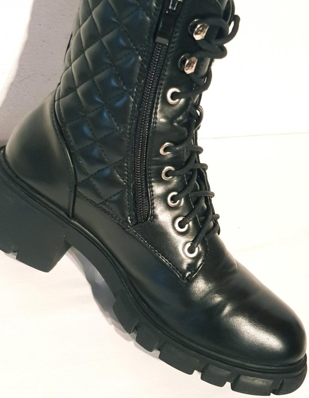 Damenstiefel schwarz Stiefelette Biker Boots Gr. 39 TOP