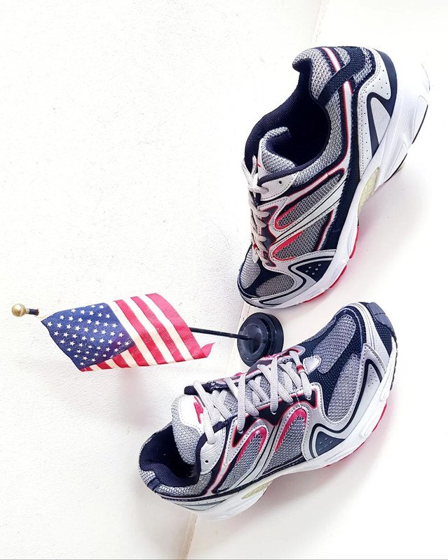 Sportschuhe Turnschuhe -Laufschuhe Silber Damen Gr. 42 NEU