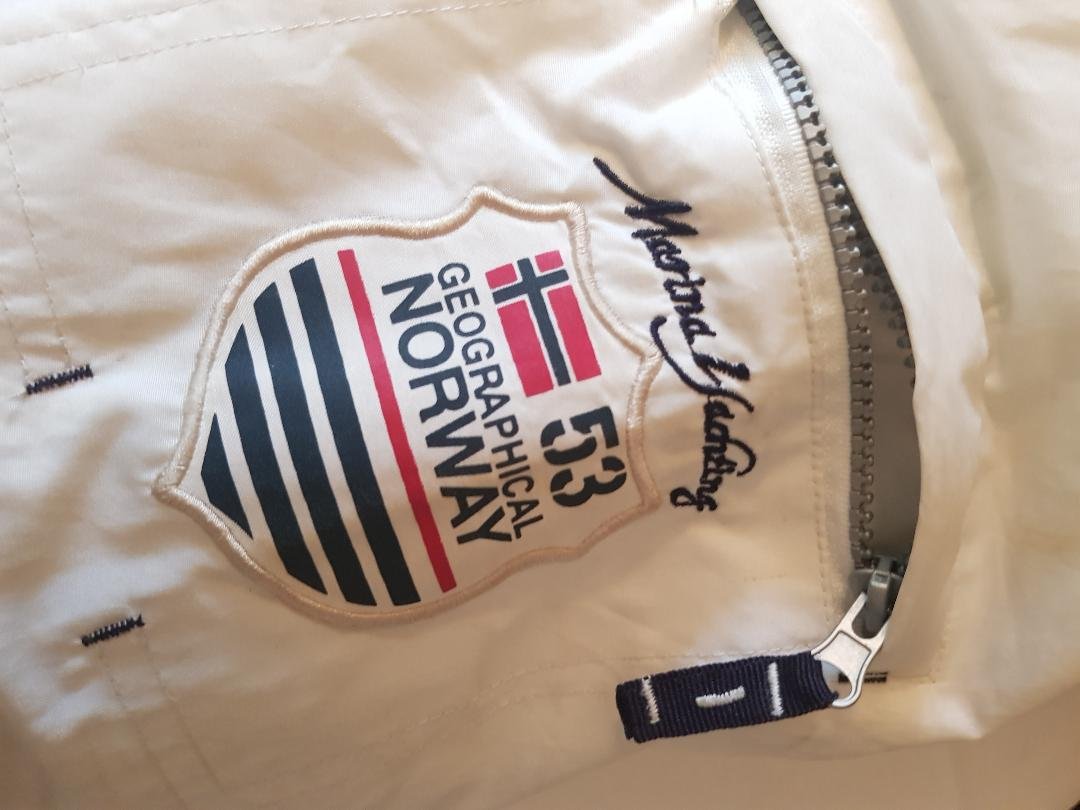 Jacke Norway 1953 Größe -M- weiß mit viel Applikation/en