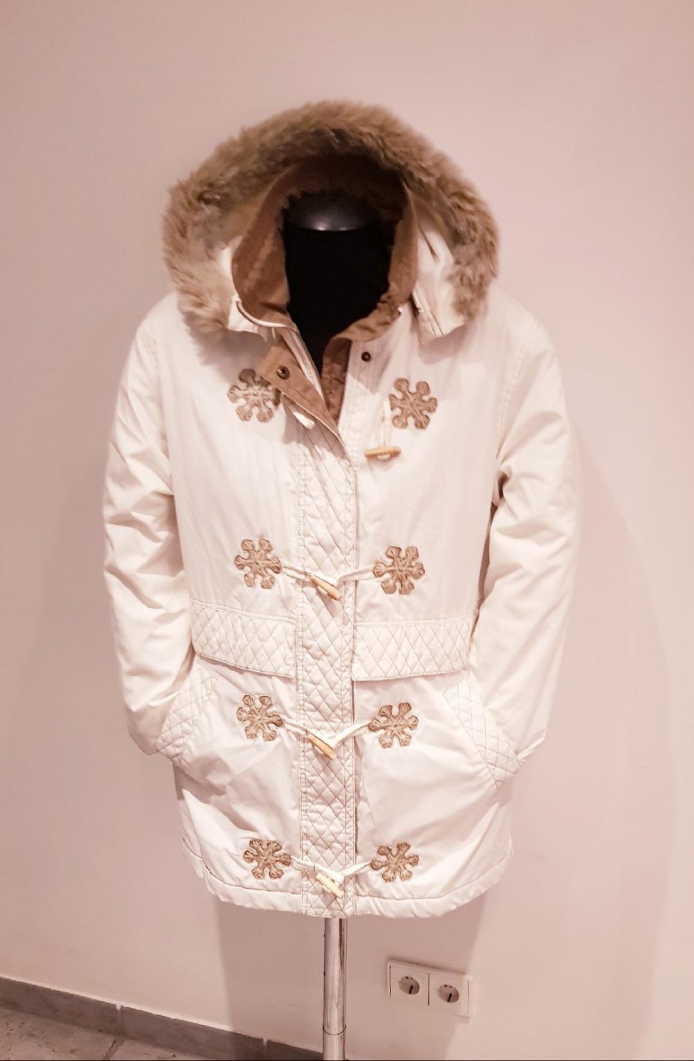 Steppjacke Jacke m. Kapuze-Fell, weis/ beige Gr. XL~ Winter ~