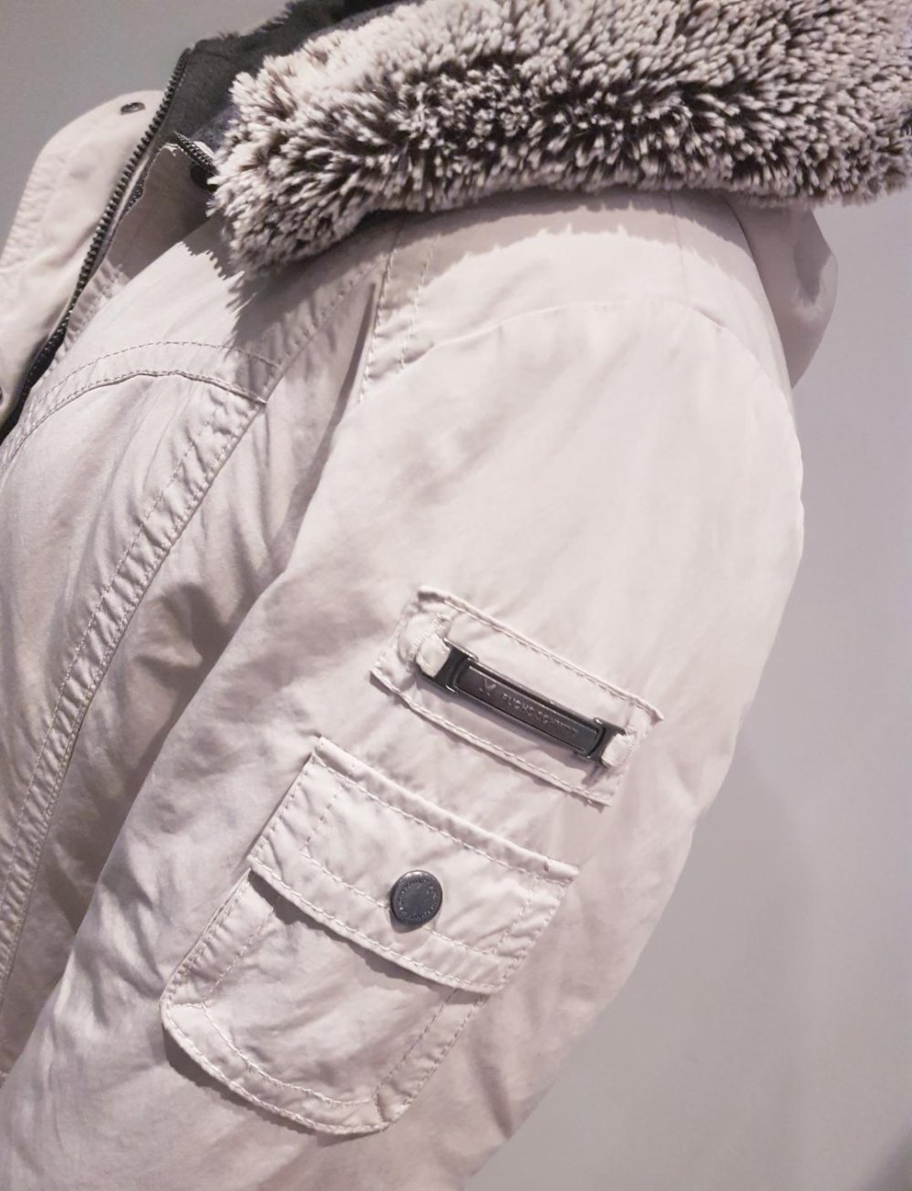 Steppjacke Jacke m. Kapuze-Fell, v. Fuchs & Schmitt beige hell ~ Winter ~