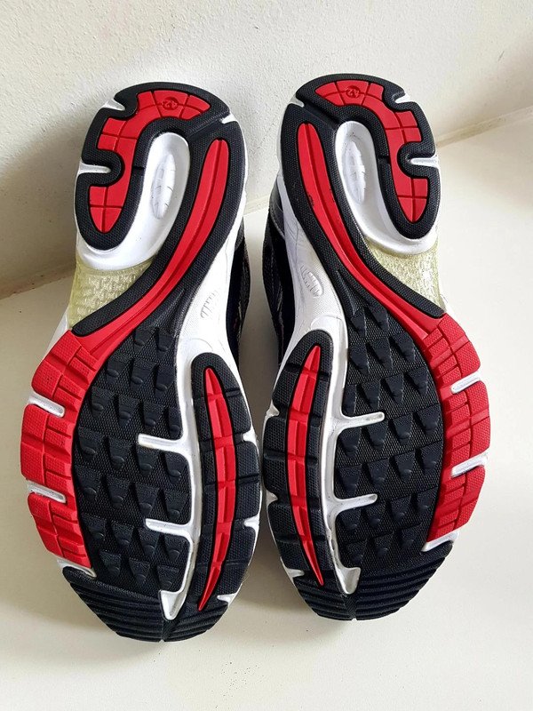 Sportschuhe Turnschuhe -Laufschuhe Silber Damen Gr. 42 NEU