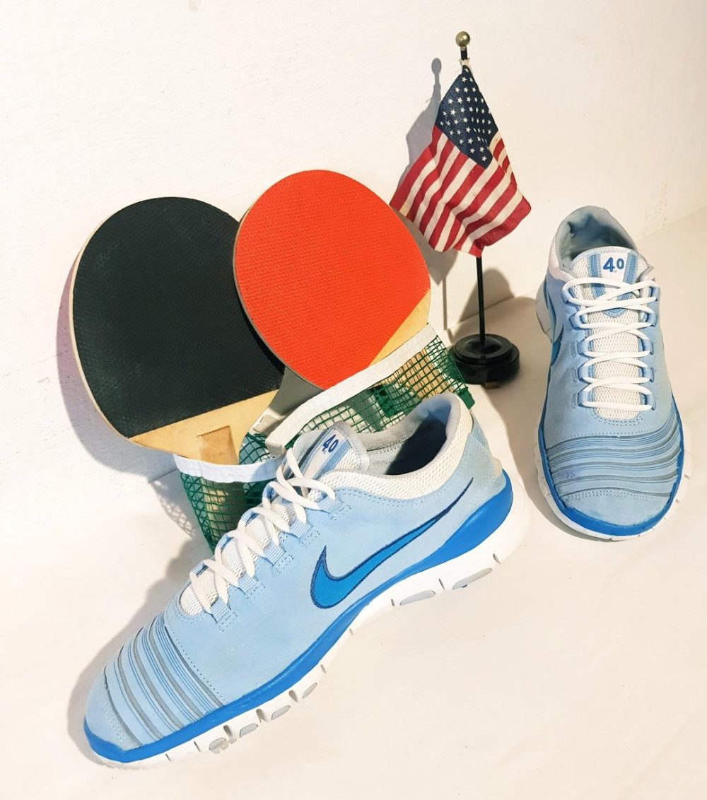 Nike 4.0 Sneaker/Schuhe hellblau Wildleder Gr. 40