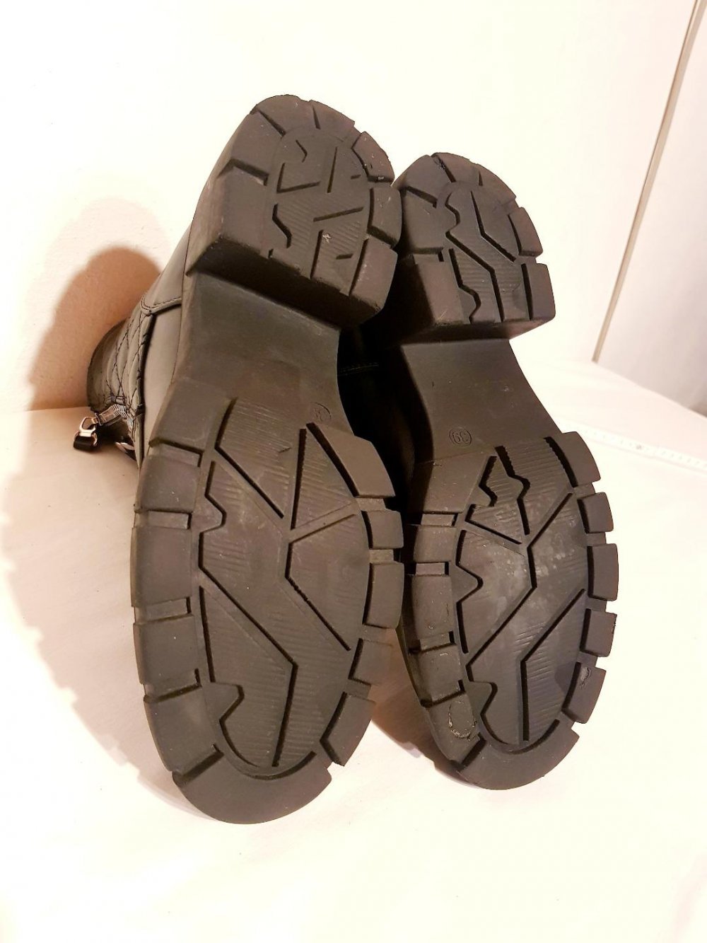 Damenstiefel schwarz Stiefelette Biker Boots Gr. 39 TOP