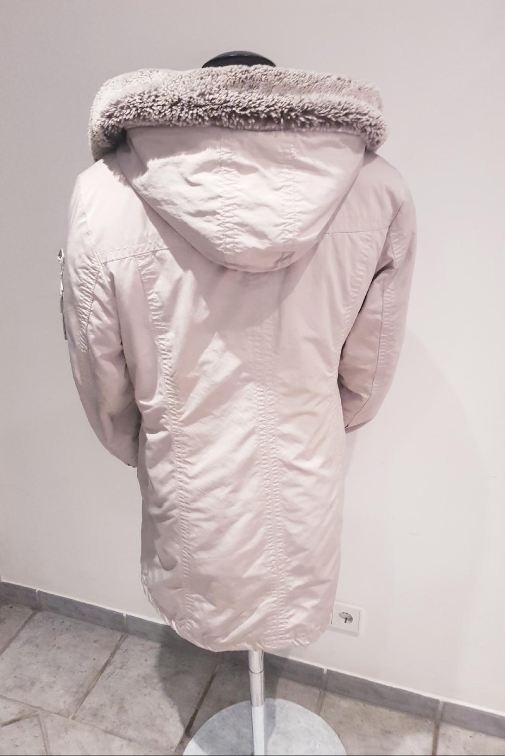 Steppjacke Jacke m. Kapuze-Fell, v. Fuchs & Schmitt beige hell ~ Winter ~