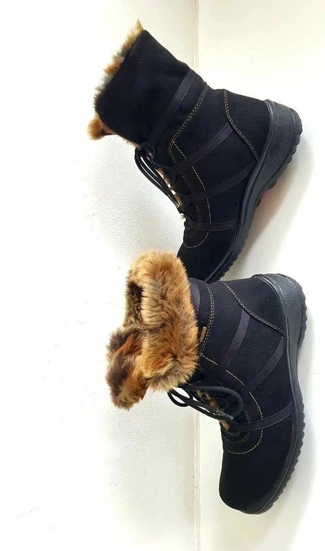 Winterstiefel Damen Fa. Ara- Gore-Tex innen Fell Gr. 39 TOP