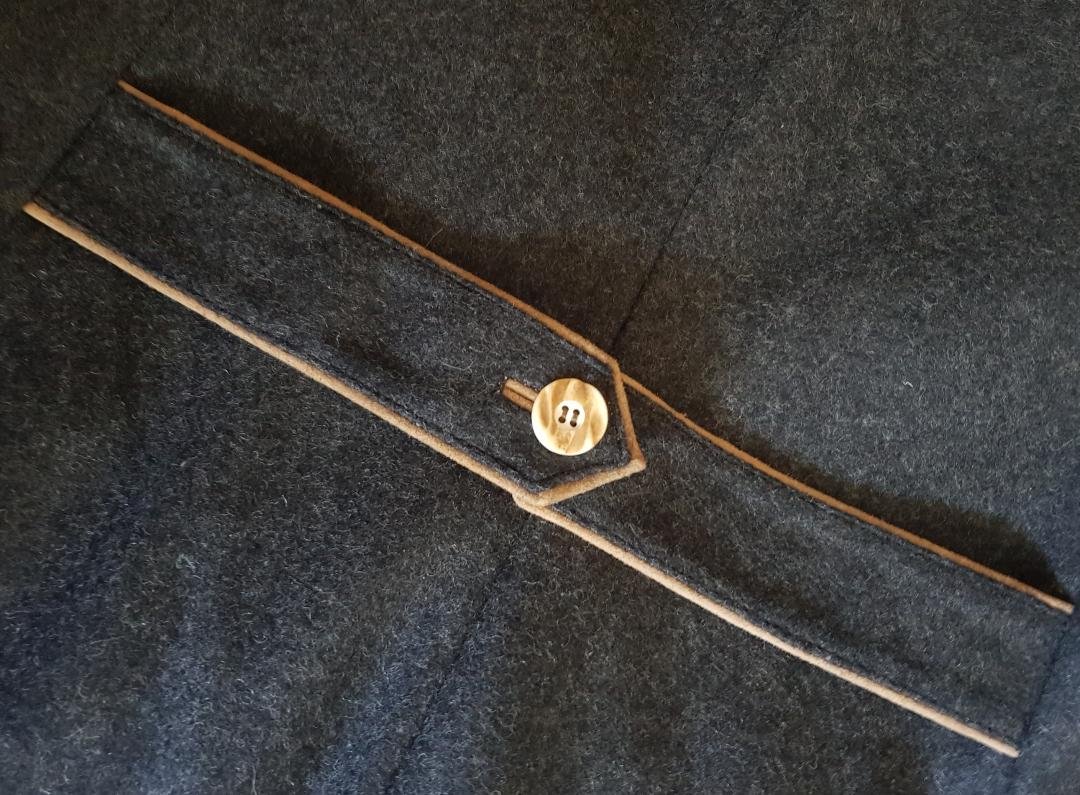 Trachtenjanker - Damen Fa.~Almwerk~ dunkel Wolle, Leder Gr. 46 NEU