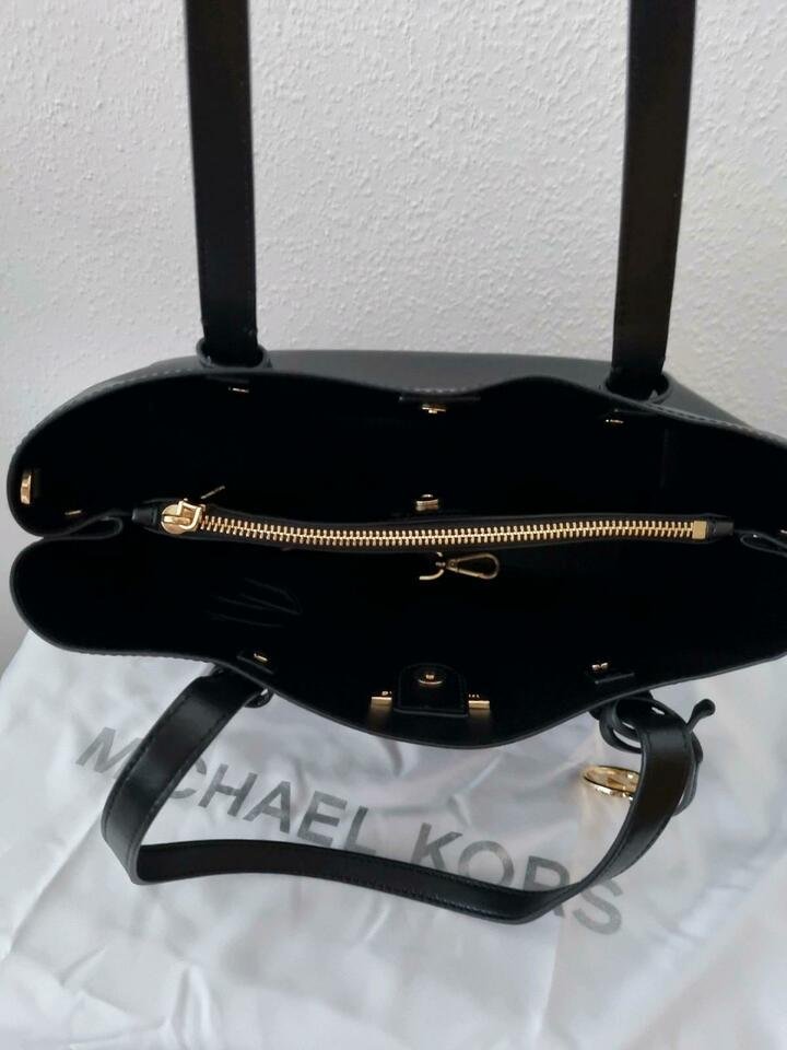 Michael Kors Tasche schwarz