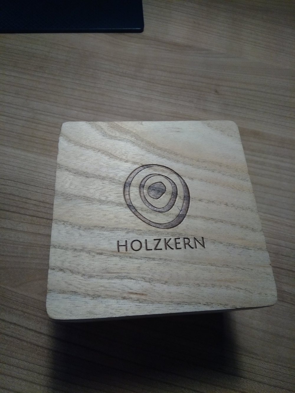 Holzkern Armband 