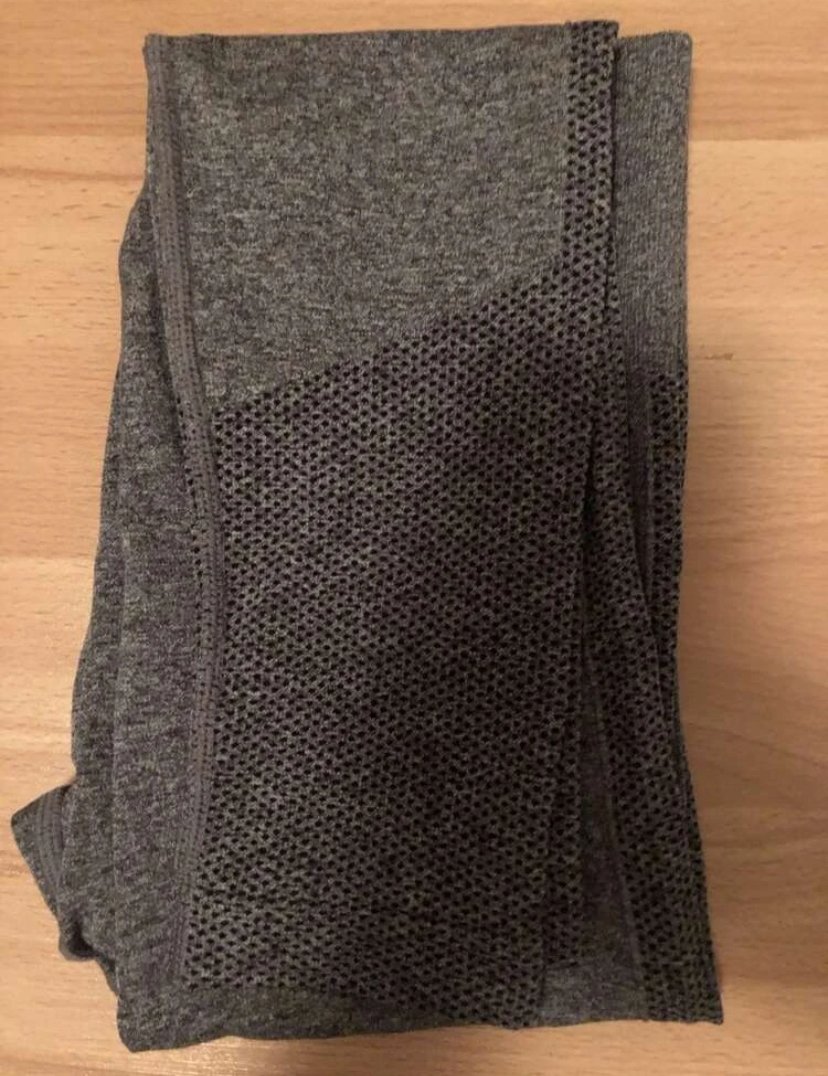 Leggins mit PUSH UP effekt NEU