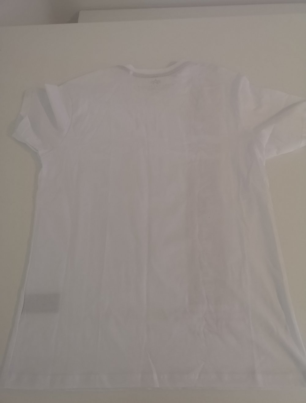 Neues Alpha Industries Thsirt