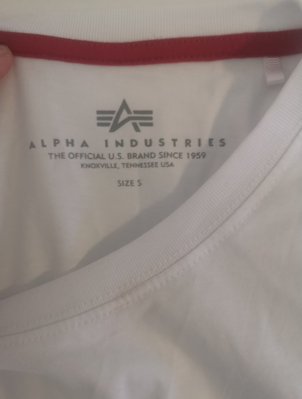 Neues Alpha Industries Thsirt