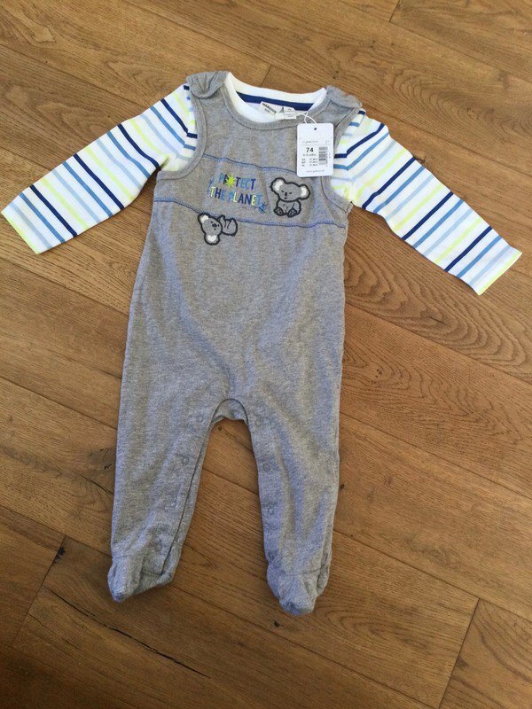 Baby Strampler mit Hemdchen 