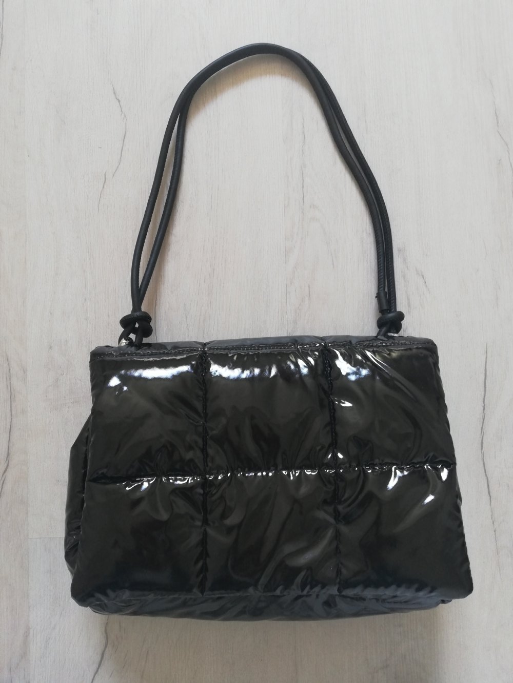 Gesteppte Schultertasche