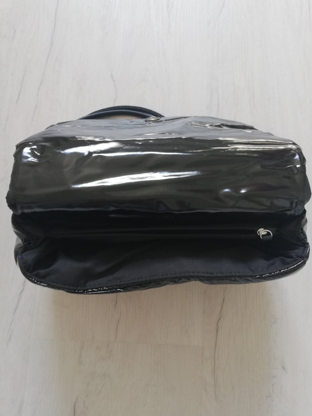 Gesteppte Schultertasche