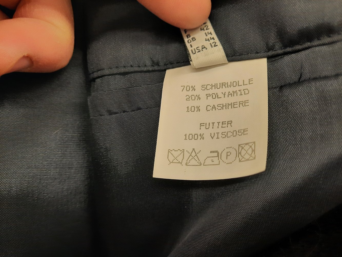 Neuer Mantel von Erich Fend, schwarz Gr. 40