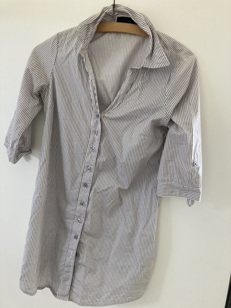 Bluse Vero Moda XS 34 gestreift weiß grau schwarz Top Oberteil Hemd Blogger